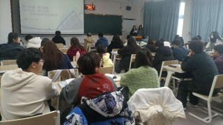 护航青春 投教进百校 ——华龙证券兰州静宁路营业部“投资者教育进百校”活动