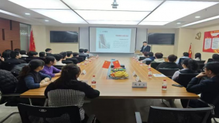 华龙证券兰州酒泉路营业部组织开展防非打非宣传活动